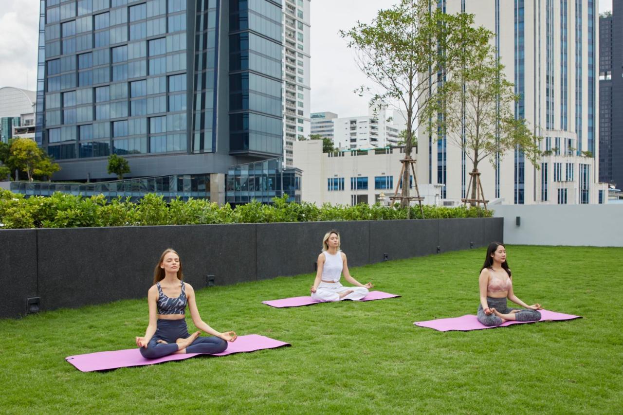 Lyf Sukhumvit 8 Bangkok Hotel Exterior foto